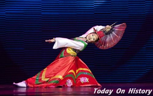 >朝鲜舞蹈特点 朝鲜舞蹈的主要形式
