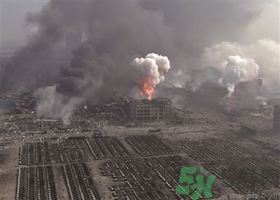江苏一化工仓库爆炸油罐被烧塌 化学品爆炸的危害有哪些?