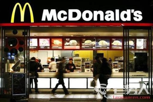麦当劳涉嫌虚假宣传 汉堡里不是整块牛肉被责令整改