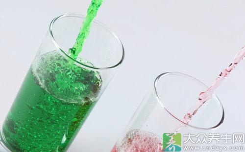 皮肤过敏能喝碳酸饮料吗