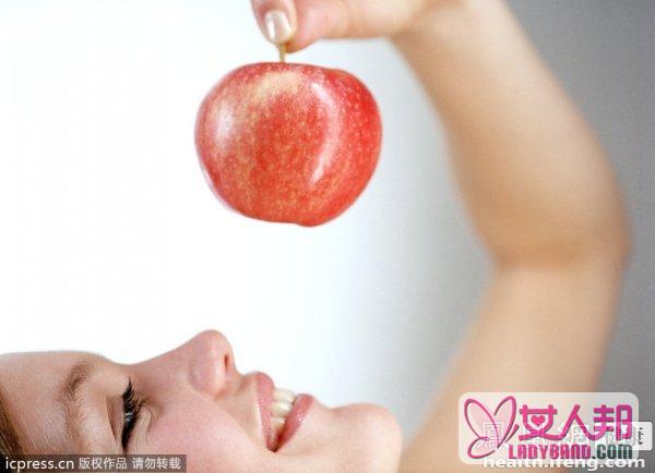 苹果果核藏毒 吃错食物部位会要你命