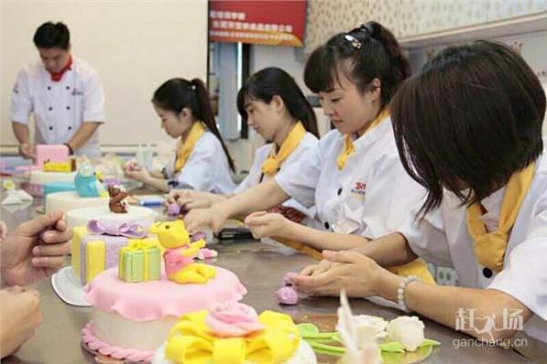 >学习蛋糕多少钱 刘科元蛋糕培训学校 深圳蛋糕培训