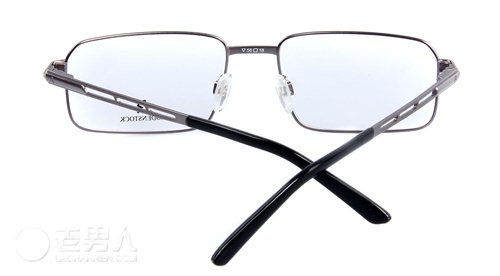 >世界十大眼镜品牌排行 中国品牌入围了