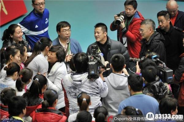 女排李珊状况 全国女排锦标赛天津轻取北京 李珊复出状态平平