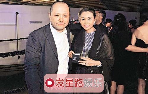 沈嘉伟老婆是谁 沈嘉伟老婆邱淑贞个人资料和照片