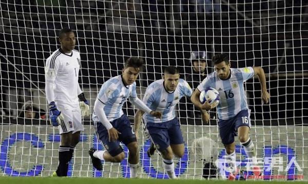 >世预赛南美区第16轮：阿根廷遭弱旅爆冷逼平 巴西1-1平哥伦比亚