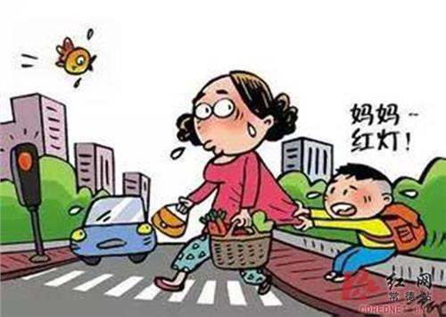 >邵雪城中国式警戒 兰州市:拉起警戒带向“中国式过马路”说不
