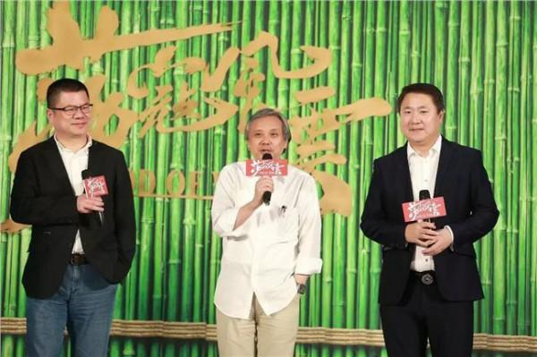 >老演员张璋 《荡寇风云》举行杭州发布会 影片汇集中日老中青演员