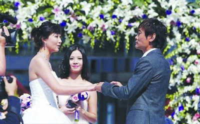 跳高运动员范春玲 高峰结婚 新娘是老街坊跳高运动员