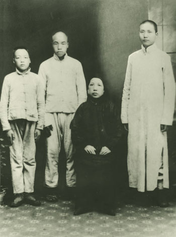 毛顺生是谁 湘潭大学学位证条件毛顺生的父亲是谁 和他的父亲母亲:中国海疆图