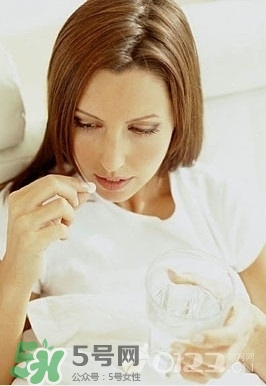 孕期一定要吃叶酸吗？叶酸吃到什么时候停？