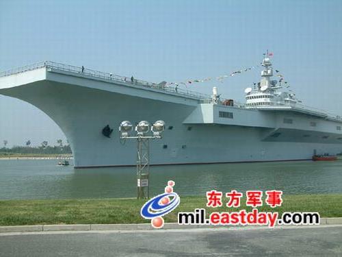 上海水泥航母模型引起美国驻华使馆警觉[图]