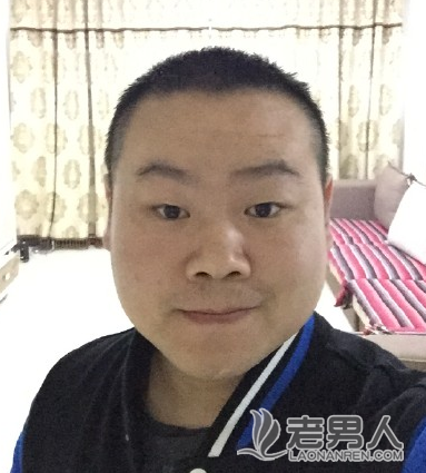 岳云鹏手术后晒自拍变帅 网友调侃：去韩国做的吧！