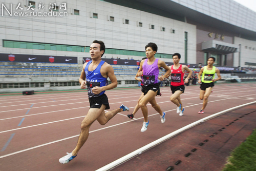 2014年耐克高校田径精英邀请赛在中国人民大学举行