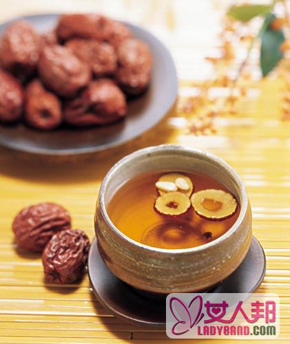 冬季养生红枣茶的做法 经常饮用健胃滋补