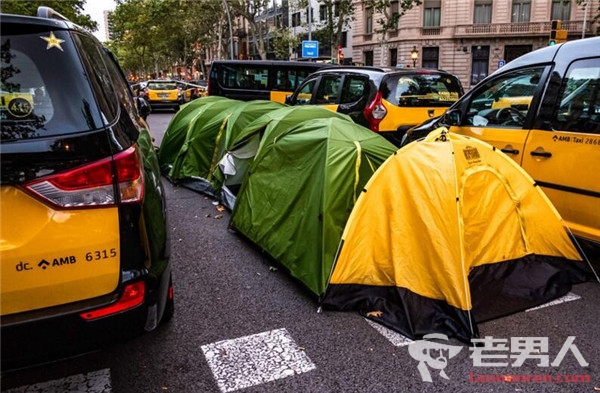 西班牙司机抗议网约车 13万的士将面临失业风险