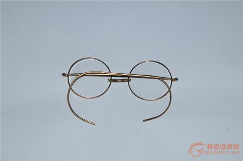 >民国眼镜朱锋 现代文阅读答案民国眼镜 朱锋 三奶是村中拥有民国眼镜的第一人