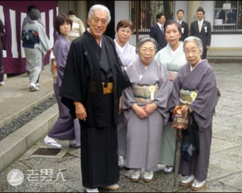 >日本人口负增长 老龄人口占四分之一