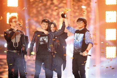 2013年《中国好声音》第二季冠军是谁?唱了什么歌曲?为何16强学员遭质疑?(图)