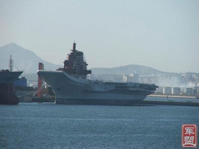 >台湾网友评论中国第二艘自产航空母舰建造