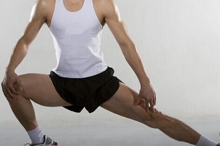 每天练习三招能让男性腿部更加有形