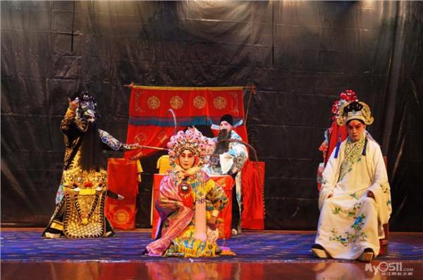 杨小楼死因 上戏90后小伙说京剧中的“猴”:“唱死的天王 累死的猴”