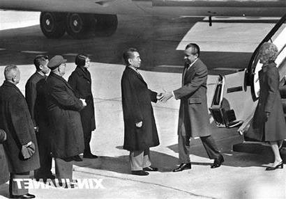 >尼克松访华时间 尼克松访华时来华美国记者共500人 乃新中国首次