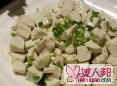 牛奶豆腐汤 加速新陈代谢减肥最佳