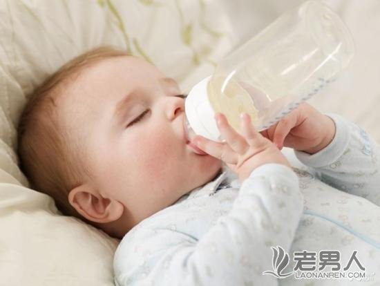 >正确选购奶粉预防宝宝过敏