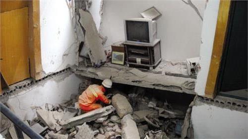 >汶川大地震博物馆:“为了安宁 收藏灾难”