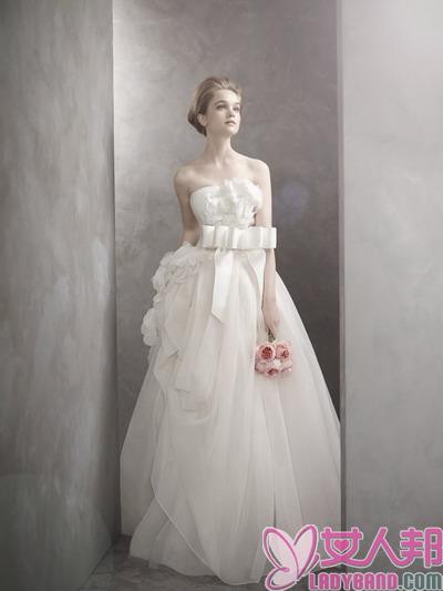 粉饰迷情 Vera Wang 2012春夏婚纱系列