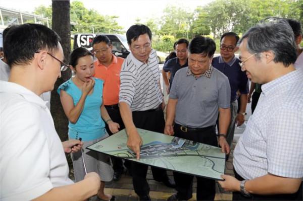 >深圳市副市长吕锐锋简历