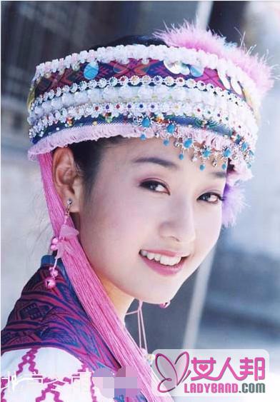 马伊琍清纯旧图 14年前出演紫薇笑容甜美被赞有灵气