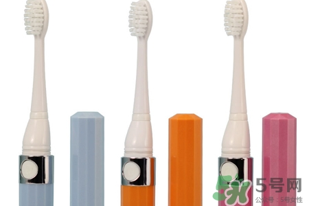 >电动牙刷对牙齿好吗？电动牙刷有什么坏处和好处？