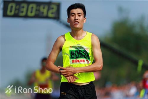 李少壮哪的人 中国跑者 | 最专业的业余选手李少壮