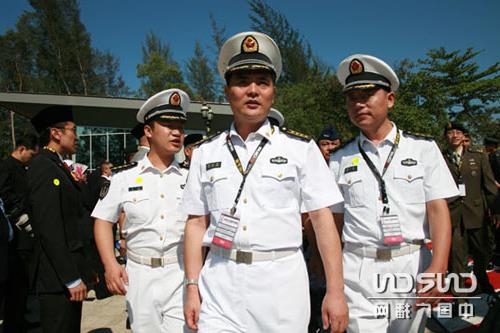 南海艦隊李曉巖 南海艦隊副參謀長李曉巖:沙漠戈壁寒訓是常態化訓練