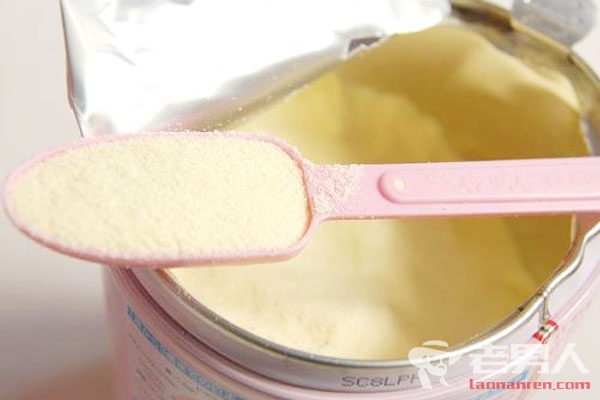 进口奶粉再曝造假 相关批次包装假奶粉曝光