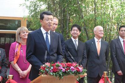 驻英国大使刘晓明出席牛津大学潘迪生中国中心大楼启用庆典