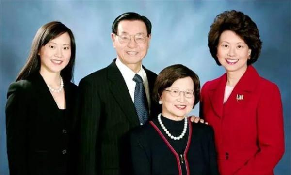 赵小兰姐妹4人同毕业于哈佛其父捐4000万美元