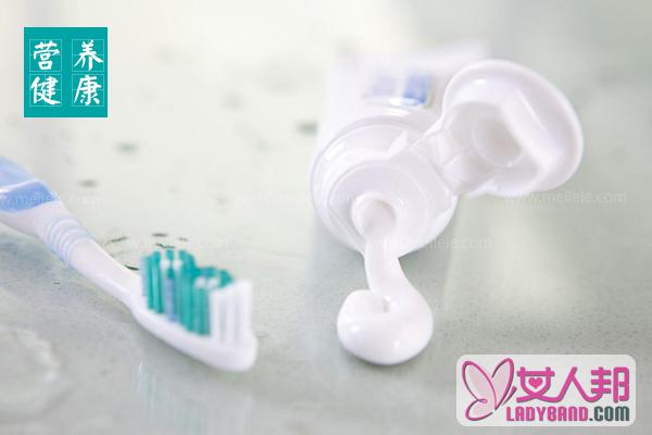 牙膏可以洗脸吗_牙膏洗脸的效果详解！