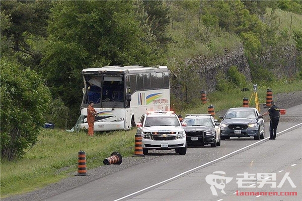加拿大发生大巴事故 24名伤者中已有1人死亡