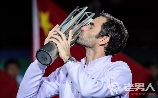 2017年ATP上海大师赛收官：费德勒横扫纳达尔夺冠