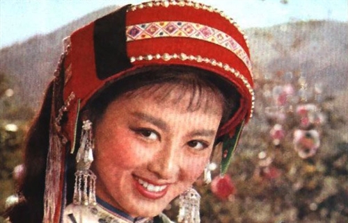 杨丽坤的孩子 “阿诗玛”杨丽坤的悲喜人生