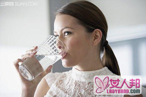 上班族女性怎么喝水健康