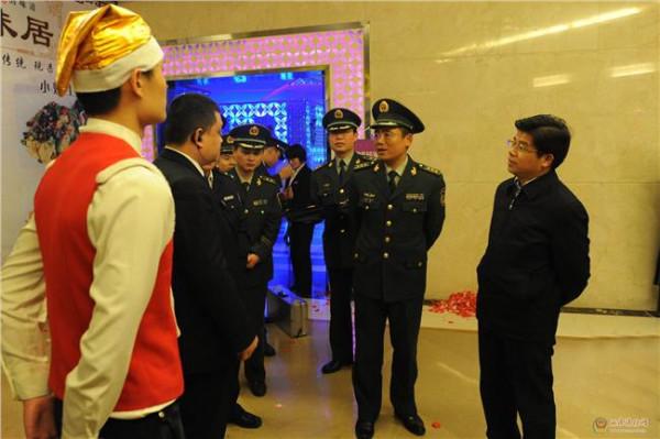 湘潭市公安局刘建宽 湘潭市副市长、公安局长当了“普通民警”