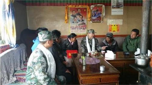 西藏军区许勇简历 西藏自治区常委、西藏军区司令员许勇莅临帕里镇看望慰问结对帮扶