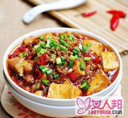 >鱼香嫩豆腐如何做好吃 鱼香嫩豆腐的材料和做法