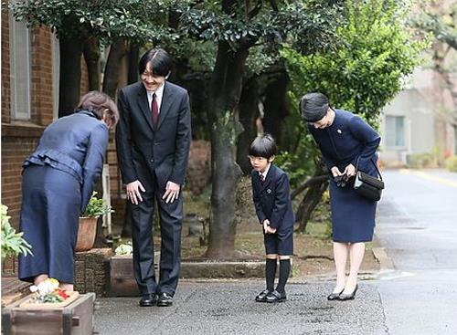 >無敵愛鞠躬的日本人到底是有多禮貌