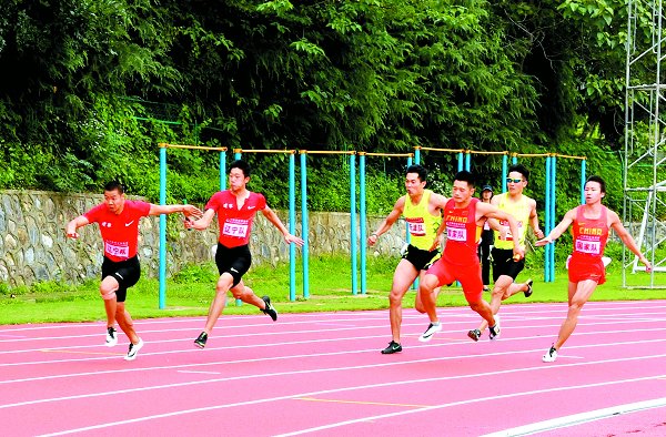 钟彬田径工业大学 中国田径精英赛在南京工业大学举办