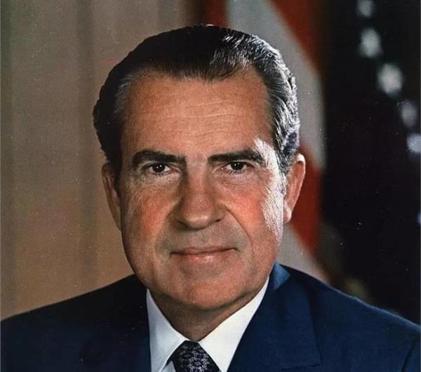 >尼克松手表什么档次 尼克松手表怎么样?